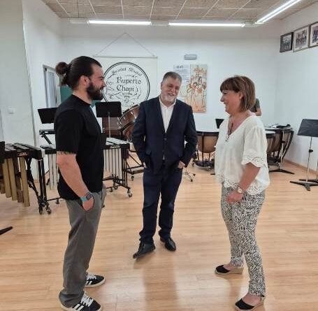 Cultura aporta a la Sociedad Musical Ruperto Chapí 15.000 euros en un convenio de colaboración a su actividad cultural