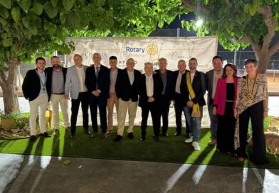 Rotary Club Villena reúne a la sociedad villenense en su primera gala benéfica y reconoce la trayectoria de Juan Carlos Ferrero