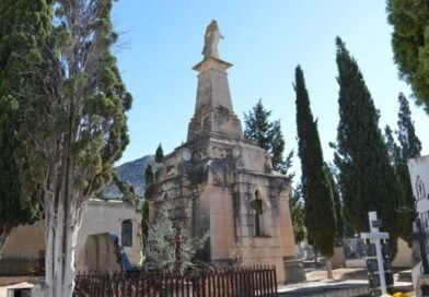 El Ayuntamiento establece el dispositivo especial del Día de Todos los Santos en el Cementerio